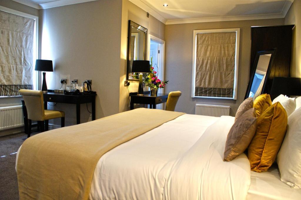 Hotel The Wyastone Cheltenham Zimmer foto